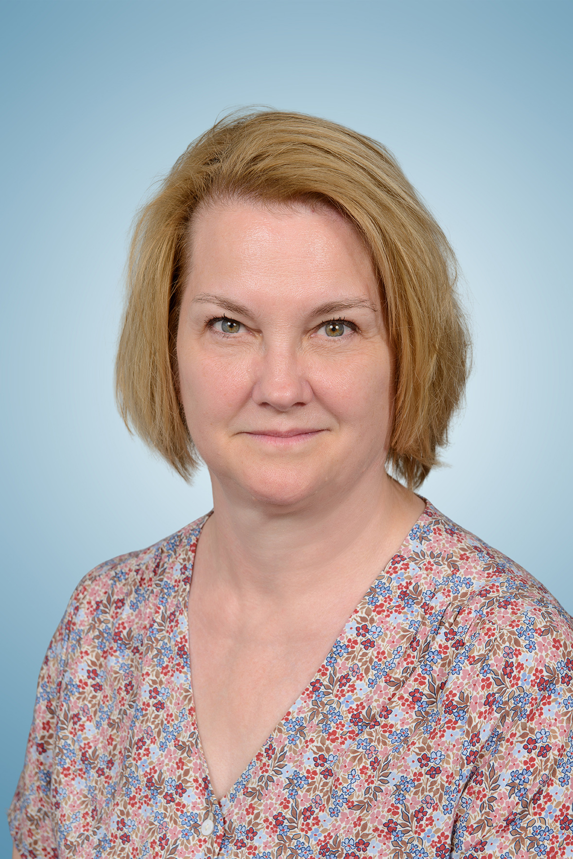 Natalie Carscadden Head Shot
